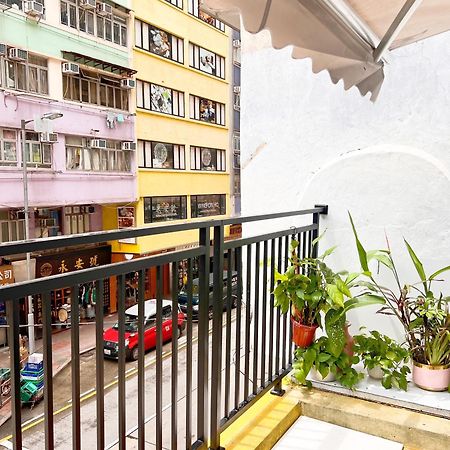 Waveflo Hostel 浪花青旅 Хонконг Екстериор снимка